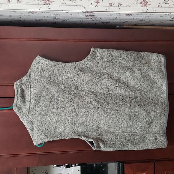 HOST PICK. NWT Men's Beverly Hills Polo Club Sweater Vest - Picture 2 of 4